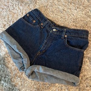 LEVI STRAUSS & Co. VINTAGE Highwaisted Shorts
